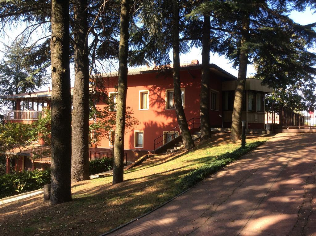 Agriturismo Mezzaluna Montalto Pavese Exterior foto